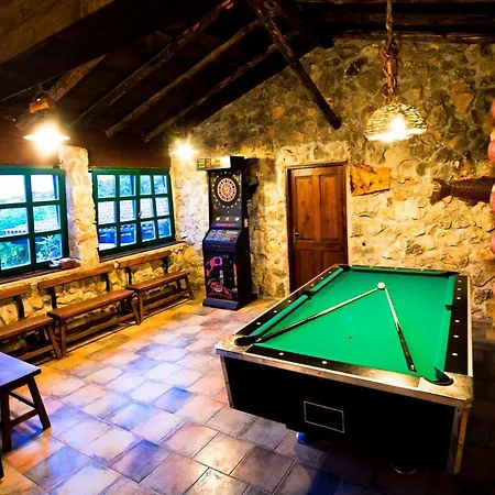 Holiday home In Mali Iz/insel Iz 6362 Mali Iz